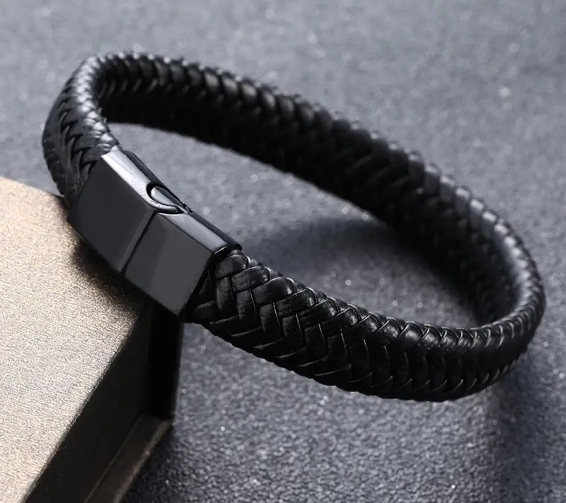 sg-11134201-22120-hof2whsve3kv95-e1746780255996